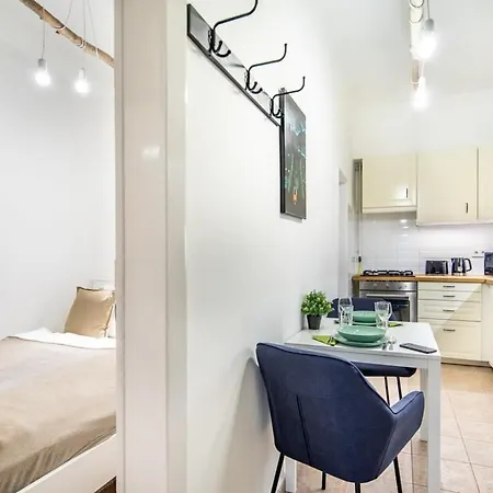 Convenient At Gastro Driven Location