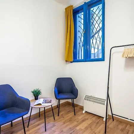 Convenient At Gastro Driven Location Budapesta