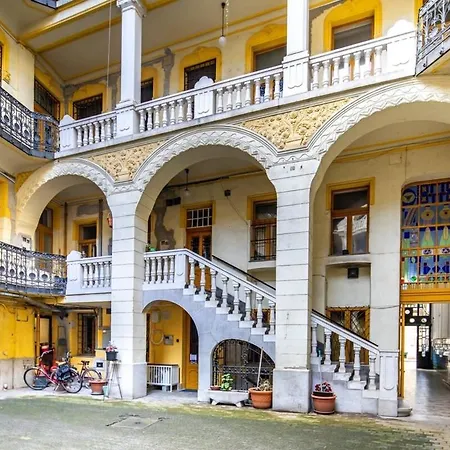 Apartament Convenient At Gastro Driven Location Budapesta