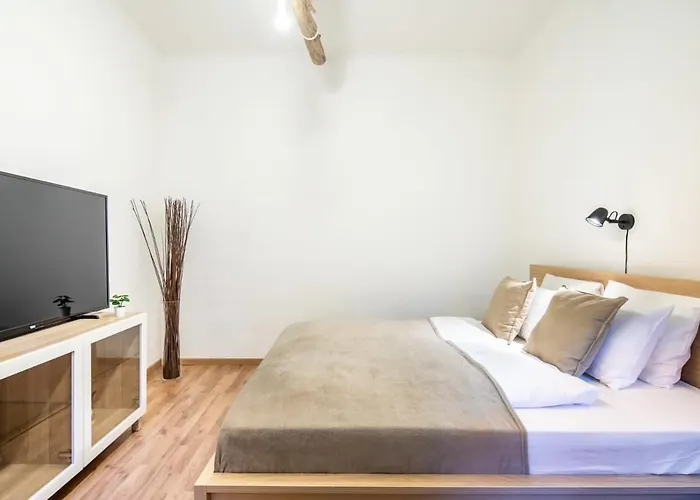 Convenient At Gastro Driven Location Apartament Budapesta