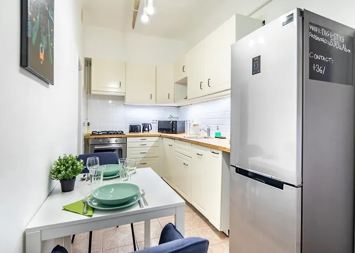 Apartament Convenient At Gastro Driven Location *