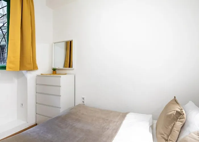 Convenient At Gastro Driven Location * Budapesta